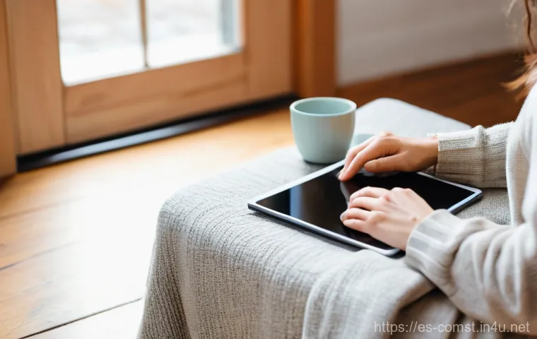 리소스 관리 및 최적화 - **Financial Empowerment and Digital Budgeting:** A vibrant, high-definition image featuring a confid...